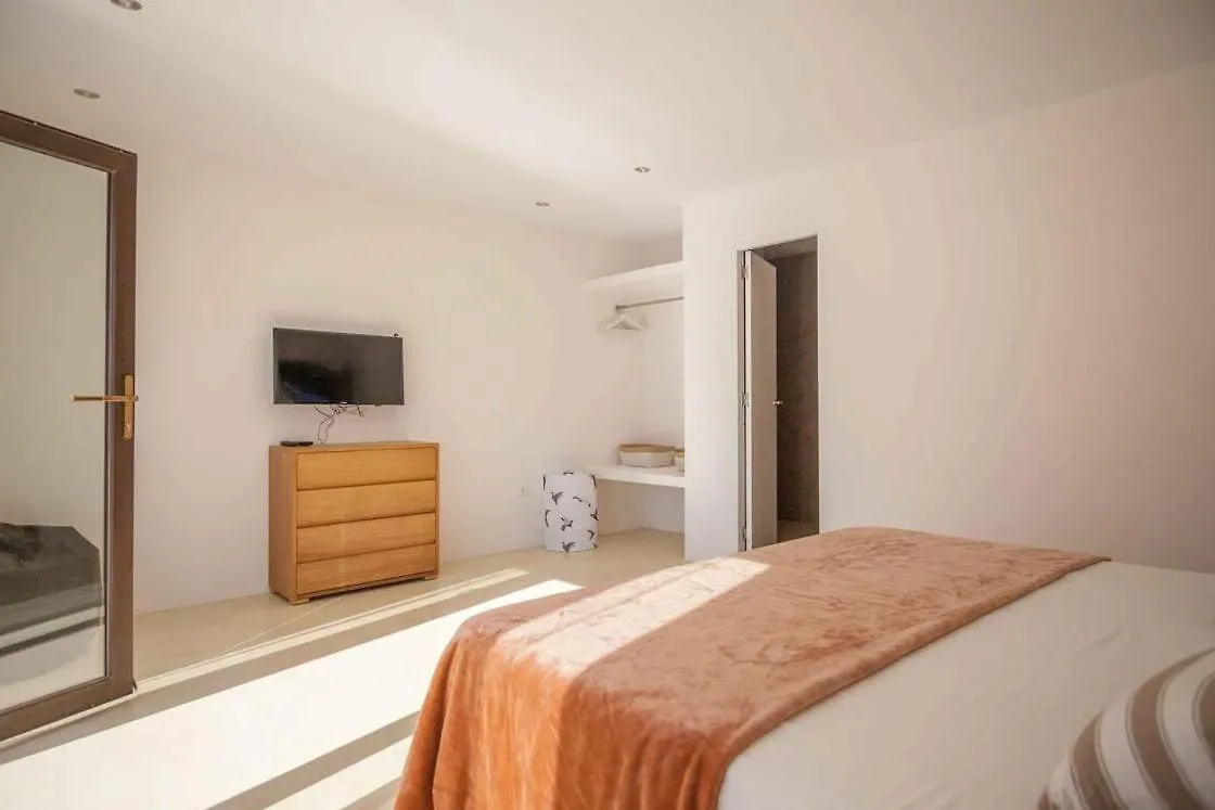 Casa Roja Ibiza Βίλα BALEARIC ISLANDS